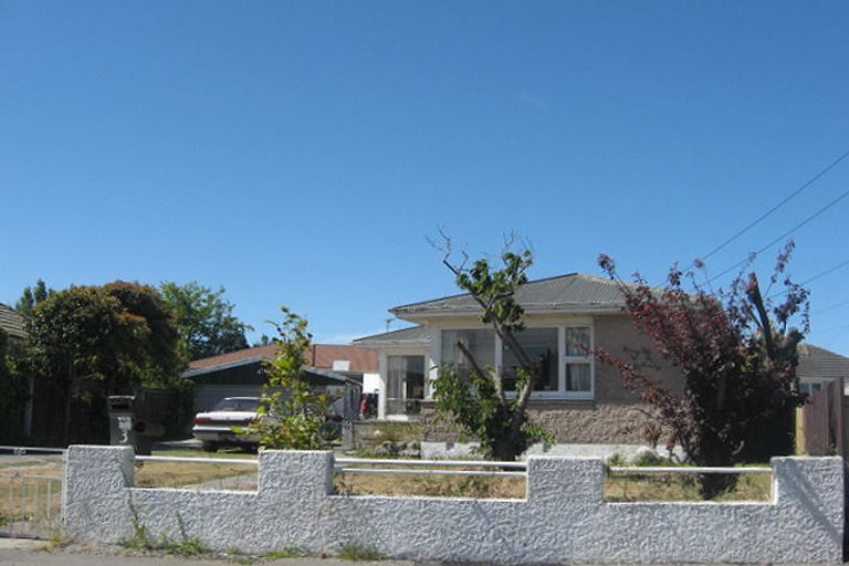 Photo of property in 3 Vivian Street, Burwood, Christchurch, 8083