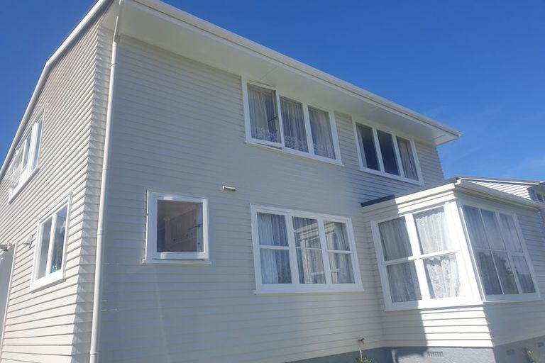 Photo of property in 30 Corinna Street, Waitangirua, Porirua, 5024