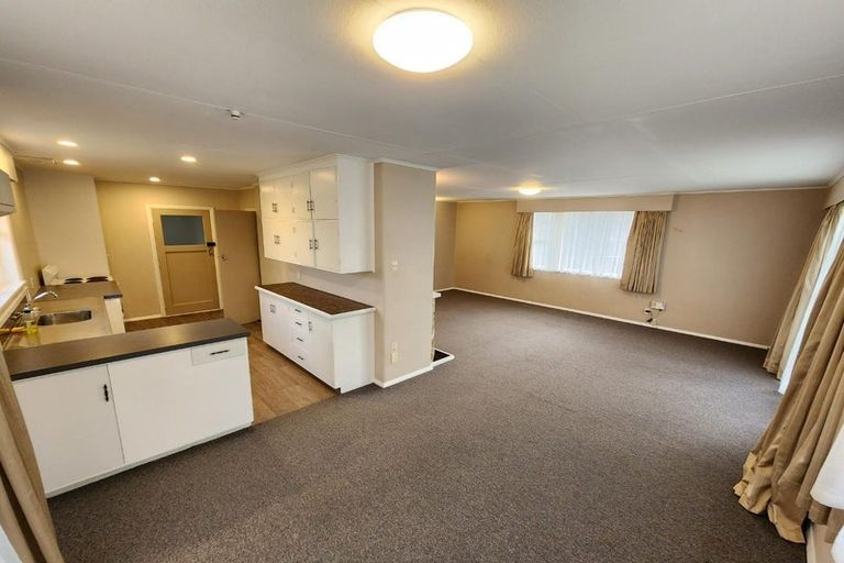 Photo of property in 34 Kelvin Grove Road, Kelvin Grove, Palmerston North, 4414