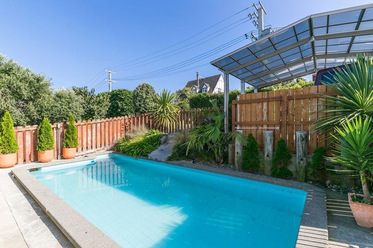 Photo of property in 3 Wright Street, Titahi Bay, Porirua, 5022