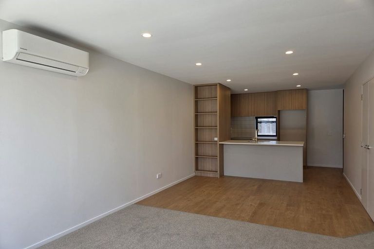 Photo of property in 3/86 Holly Road, St Albans, Christchurch, 8014