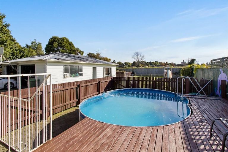 Photo of property in 8 Massey Street, Waimate, 7924