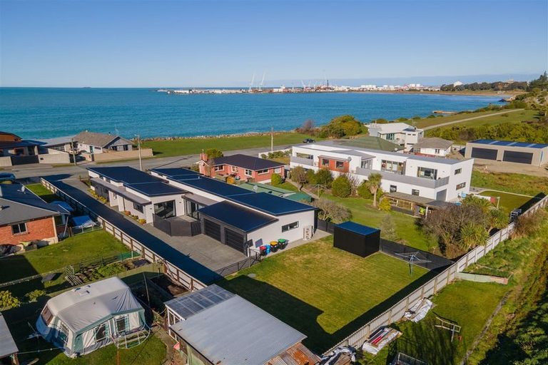 Photo of property in 17 Richmond Street, Waimataitai, Timaru, 7910