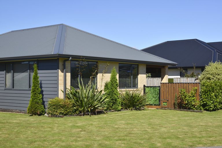 Photo of property in 3 Hereford Drive, Carterton, 5713