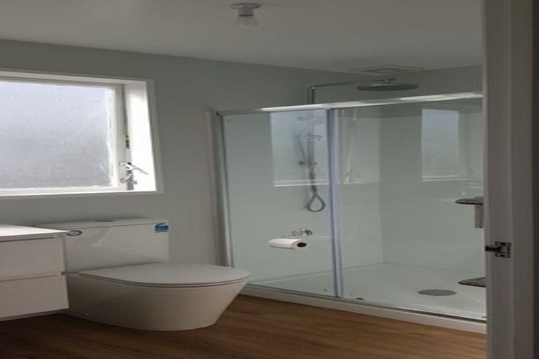 Photo of property in 79 Brian Crescent, Stanmore Bay, Whangaparaoa, 0932