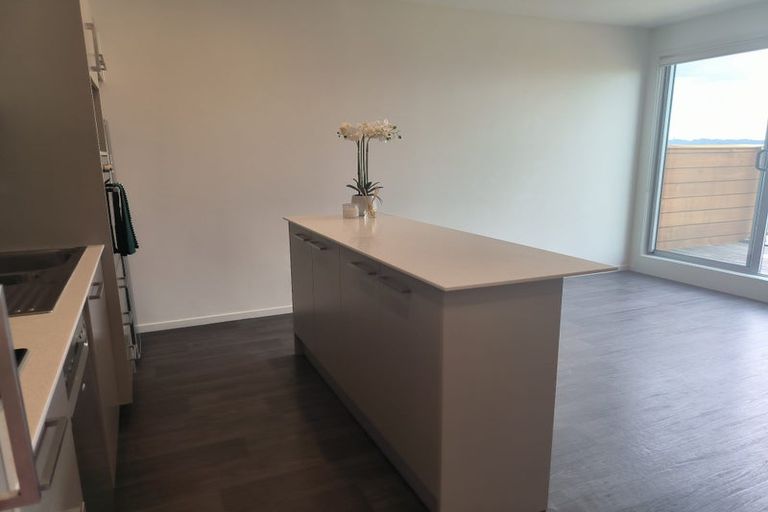 Photo of property in 303/160d Hobsonville Point Road, Hobsonville, Auckland, 0616