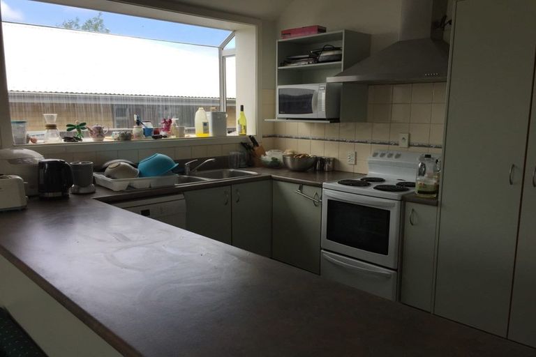 Photo of property in 156 Peverel Street, Riccarton, Christchurch, 8041