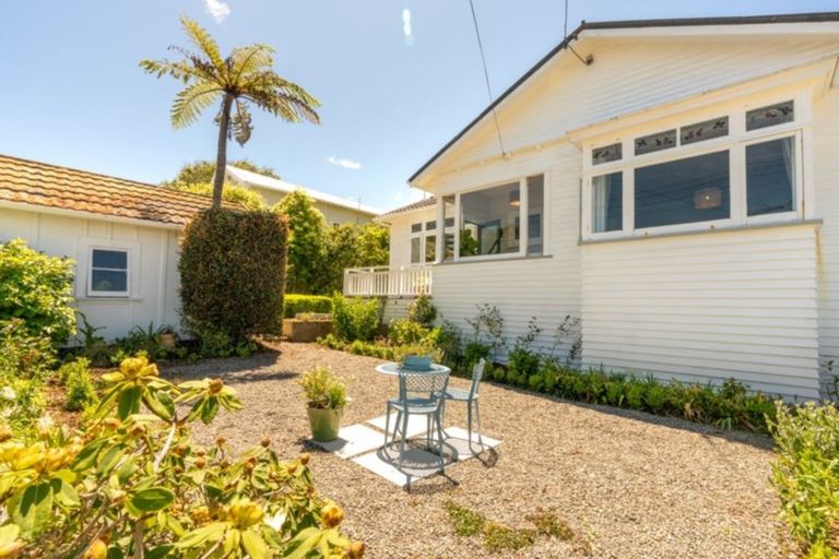 Photo of property in 27 Cooper Street, Karori, Wellington, 6012