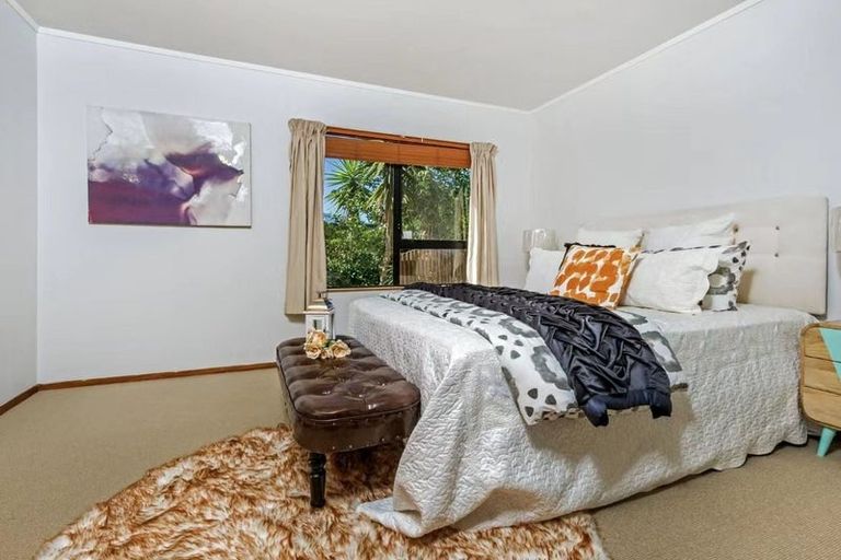 Photo of property in 1/164 Nile Road, Milford, Auckland, 0620