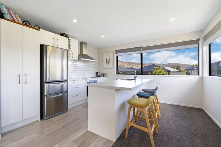 Photo of property in 17 Guano Crescent, Cromwell, 9310