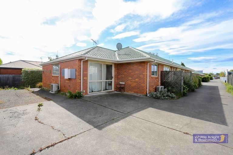 Photo of property in 287c Riccarton Road, Upper Riccarton, Christchurch, 8041