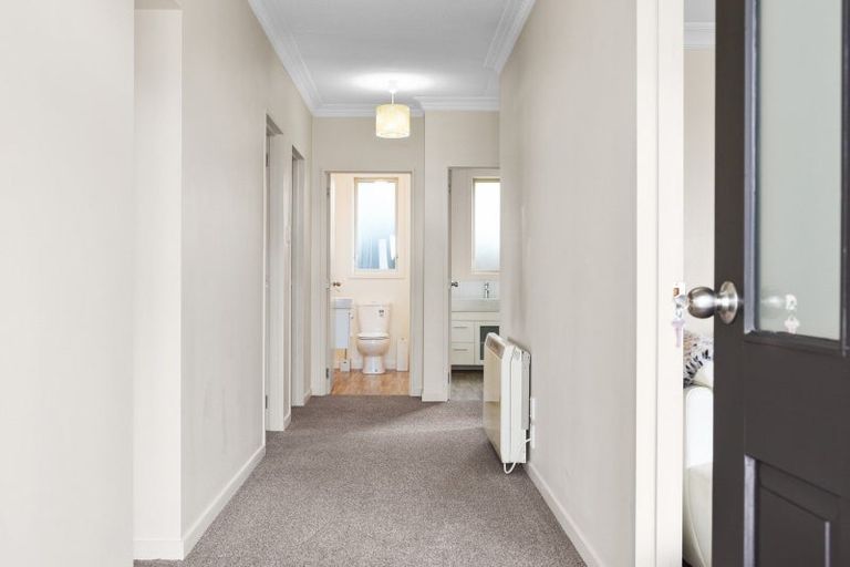 Photo of property in 247 Highgate, Roslyn, Dunedin, 9010