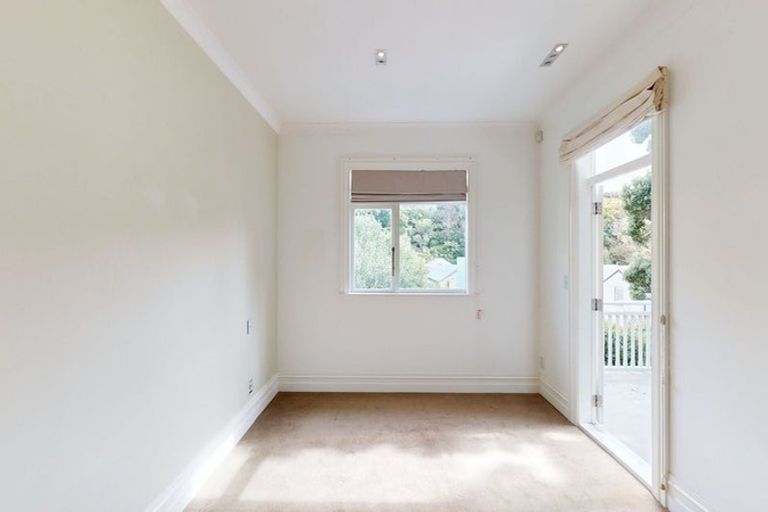 Photo of property in 30a Wright Street, Mount Cook, Wellington, 6021