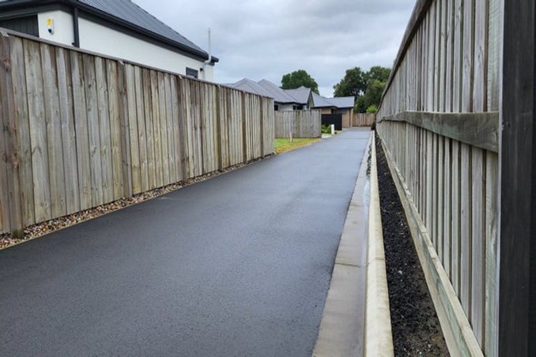 Photo of property in 5 Billington Drive, Halswell, Christchurch, 8025