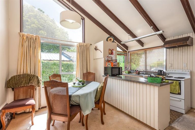 Photo of property in 2/25 Avonhead Road, Avonhead, Christchurch, 8042