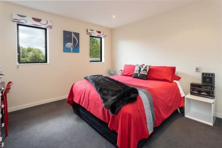 Photo of property in 64 Woodhurst Drive, Casebrook, Christchurch, 8051