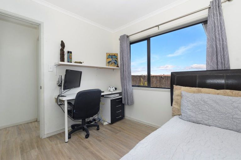 Photo of property in 79 Waterside Drive, Pyes Pa, Tauranga, 3112