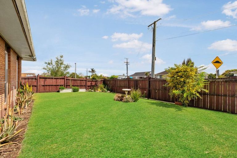 Photo of property in 1/49 Fernaig Street, Papakura, 2110