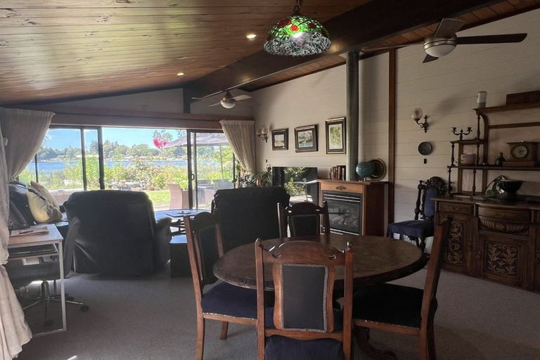 Photo of property in 128a Lake Crescent, Hamilton Lake, Hamilton, 3204