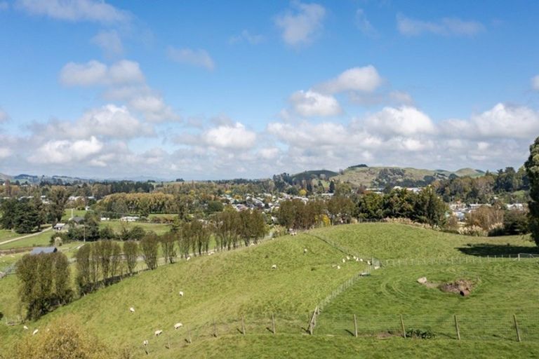Photo of property in 16a Tamumu Road, Waipawa, 4210