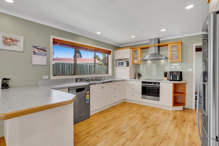 Photo of property in 37 Kowhai Street, Inglewood, 4330