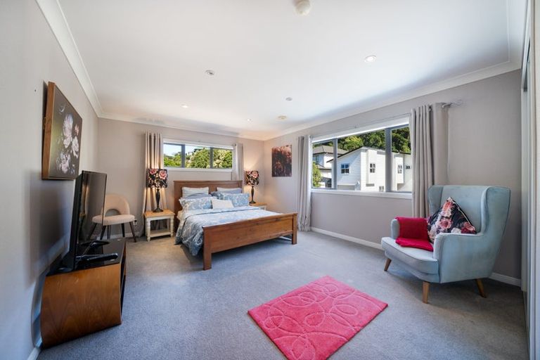 Photo of property in 20 Wantwood Grove, Churton Park, Wellington, 6037