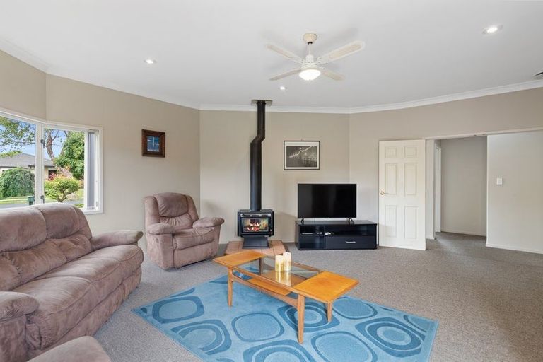 Photo of property in 31 Cate Road, Rototuna North, Hamilton, 3210