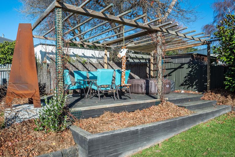 Photo of property in 12 Grasmere Street, Waimataitai, Timaru, 7910