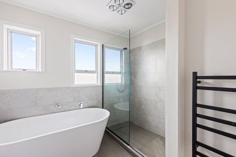 Photo of property in 32 Kingsford Street, Bell Block, New Plymouth, 4312