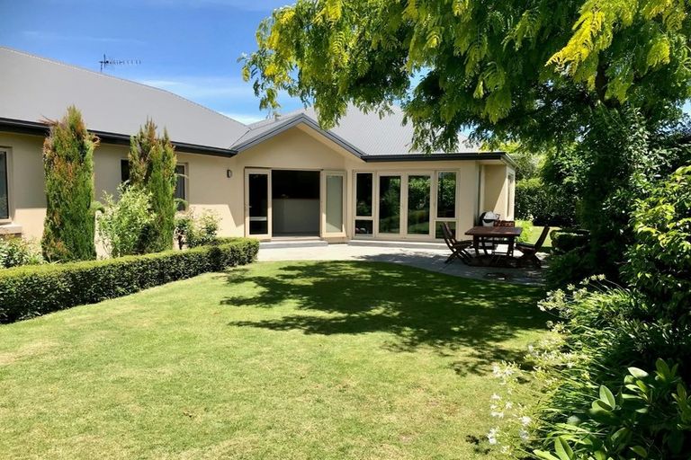 Photo of property in 21 Magnolia Place, Richmond, 7020