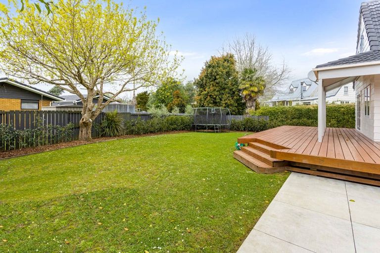 Photo of property in 9 Rheingold Place, Huapai, Kumeu, 0810