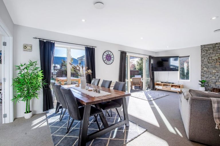 Photo of property in 30 Fairhurst Place, Rolleston, 7614