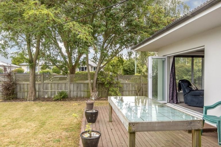 Photo of property in 140 Smith Street, Woolston, Christchurch, 8062