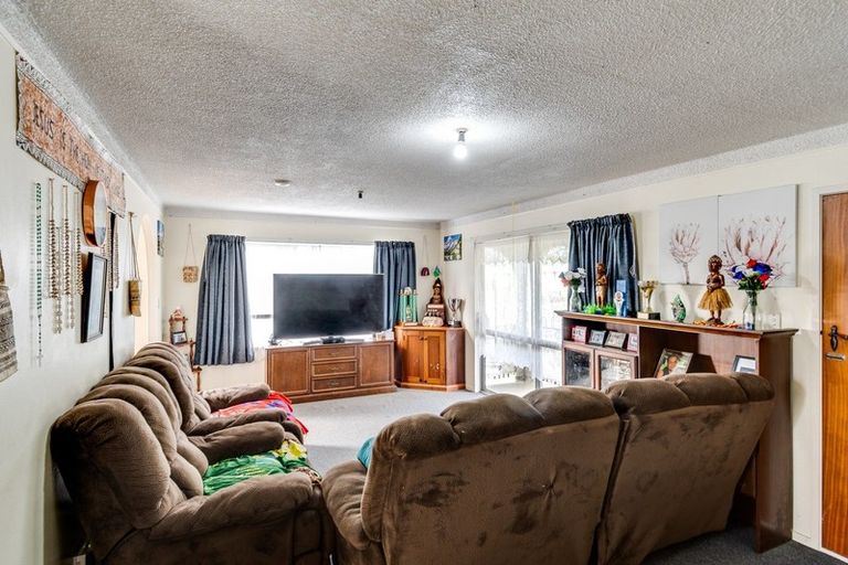 Photo of property in 32 Walton Way, Flaxmere, Hastings, 4120