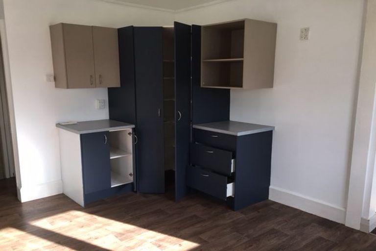 Photo of property in 16 Woodside Road, Oxford, 7430