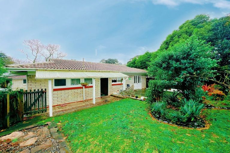 Photo of property in 66b Ray Small Drive, Pahurehure, Papakura, 2113