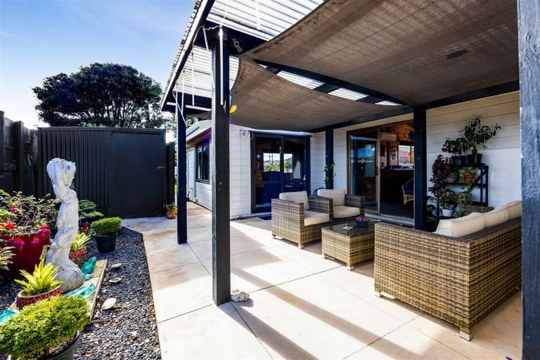 Photo of property in 3 Kowhai Street, Hawera, 4610