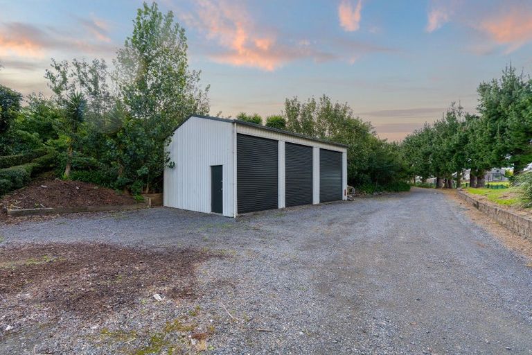 Photo of property in 55 Pukenamu Road, Te Horo, Otaki, 5581
