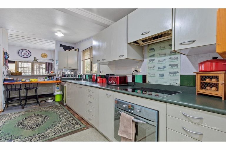 Photo of property in 19 Farmer Road, Waitoa, 3310