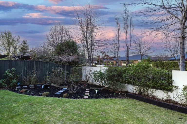 Photo of property in 23 Anglem Way, Northwood, Christchurch, 8051