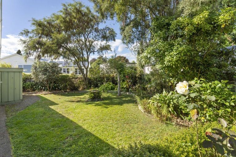 Photo of property in 8 Kowhai Street, Levin, 5510