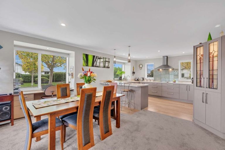 Photo of property in 15 Sutherland Drive, Kaiapoi, 7630