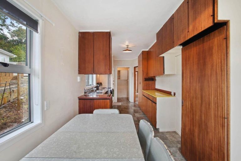 Photo of property in 65 Saffron Street, Birkdale, Auckland, 0626