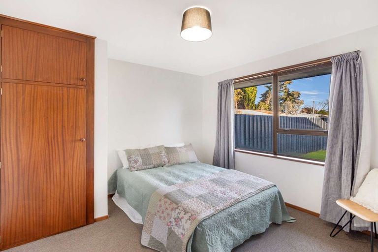 Photo of property in 38 Oakhampton Street, Hornby, Christchurch, 8042