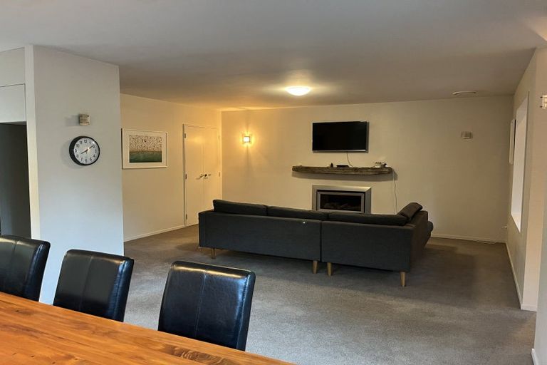 Photo of property in 26 Centennial Avenue, Arrowtown, 9302