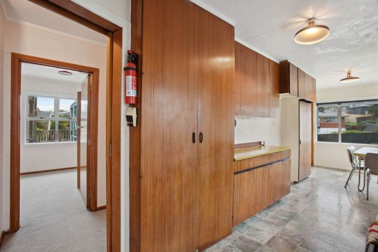 Photo of property in 65 Saffron Street, Birkdale, Auckland, 0626