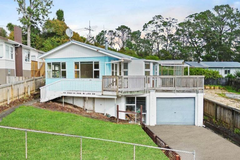 Photo of property in 65 Saffron Street, Birkdale, Auckland, 0626