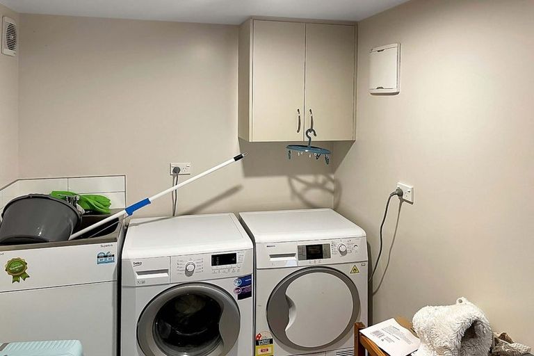 Photo of property in 289 The Terrace, Te Aro, Wellington, 6011