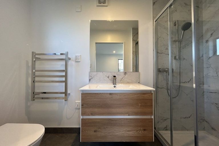 Photo of property in 15a Arimu Road, Papakura, 2110