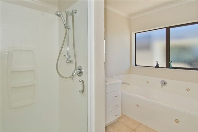 Photo of property in 56 Calypso Drive, Papamoa Beach, Papamoa, 3118